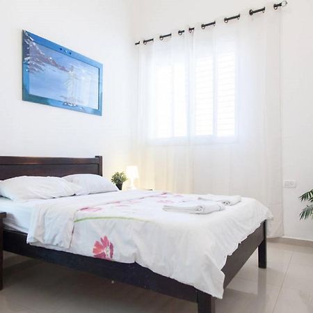 Alona'S Apartments Haifa Luaran gambar