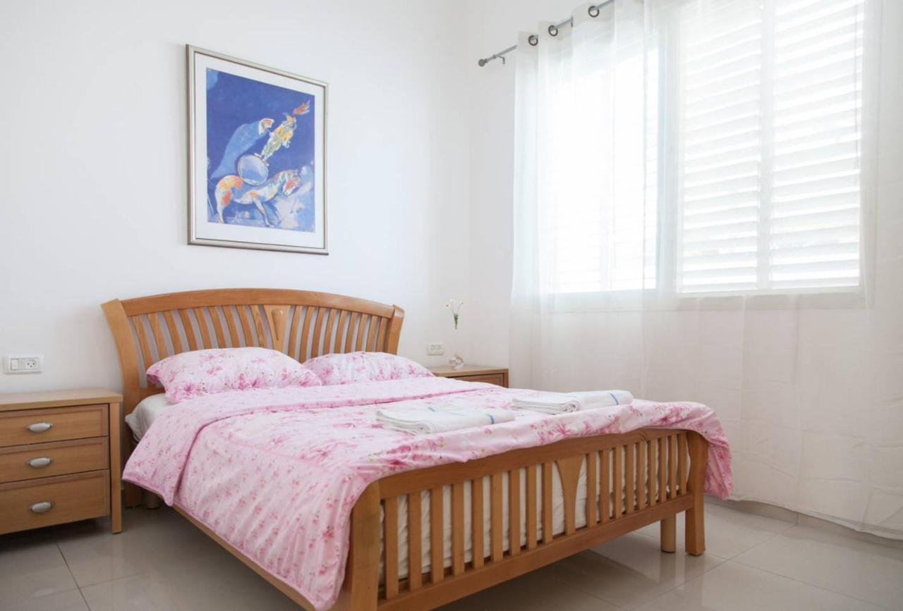 Alona'S Apartments Haifa Luaran gambar